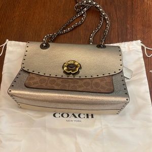 Parker Signature Coach Bag/Platinum - Snakeskin detail